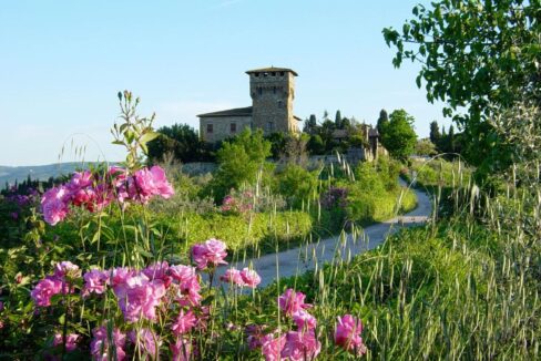 Castello dalla strada