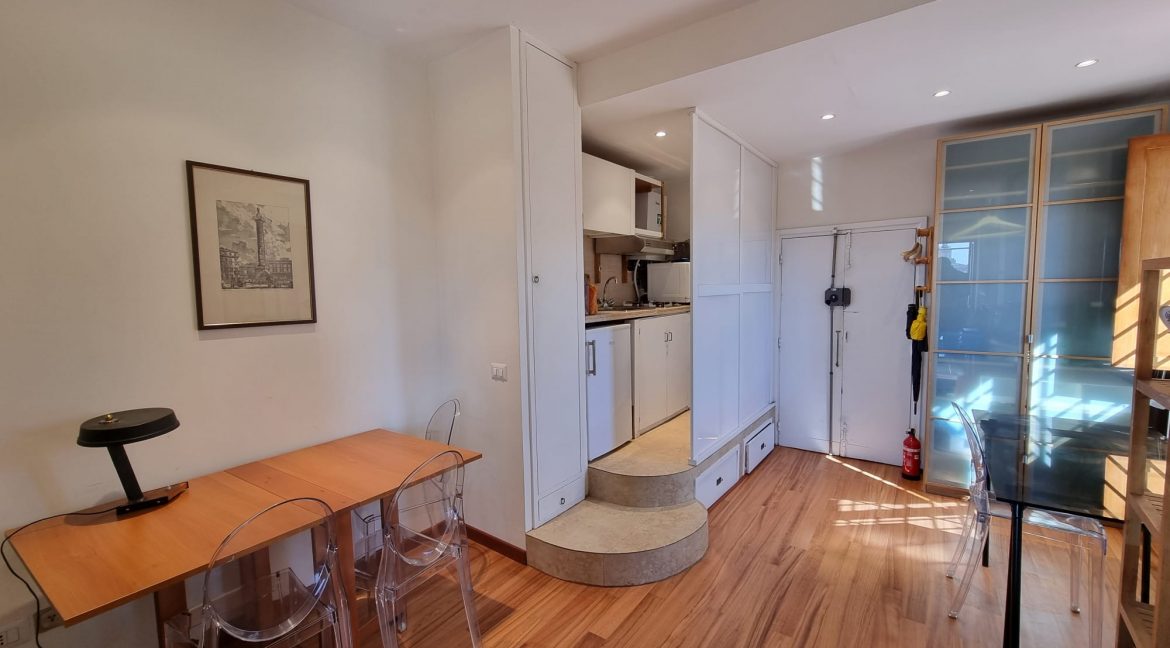 Sala pranzo e cucinotto