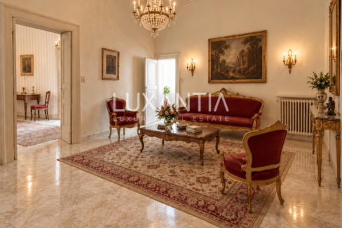 Salone